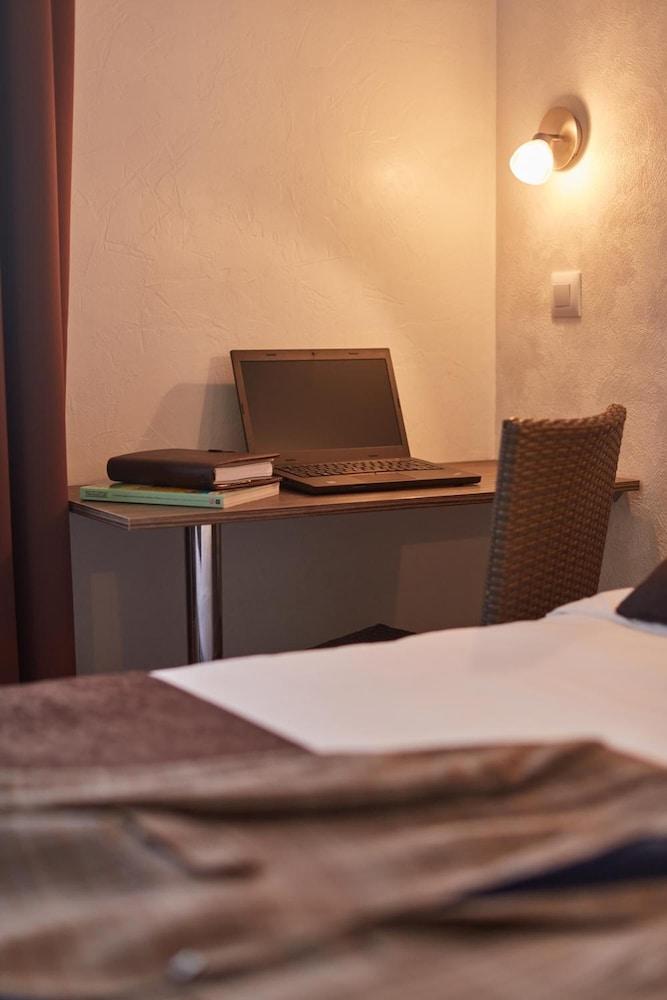 Hotel Ashley Centre Gare